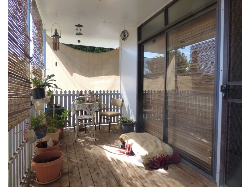 6-8 Logan Lane, St George QLD 4487