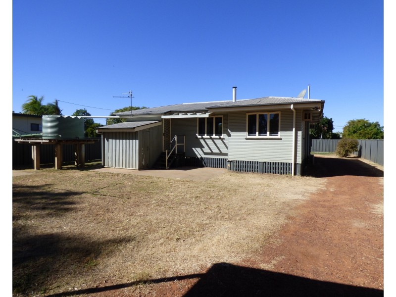 12 Robert Street, St George QLD 4487