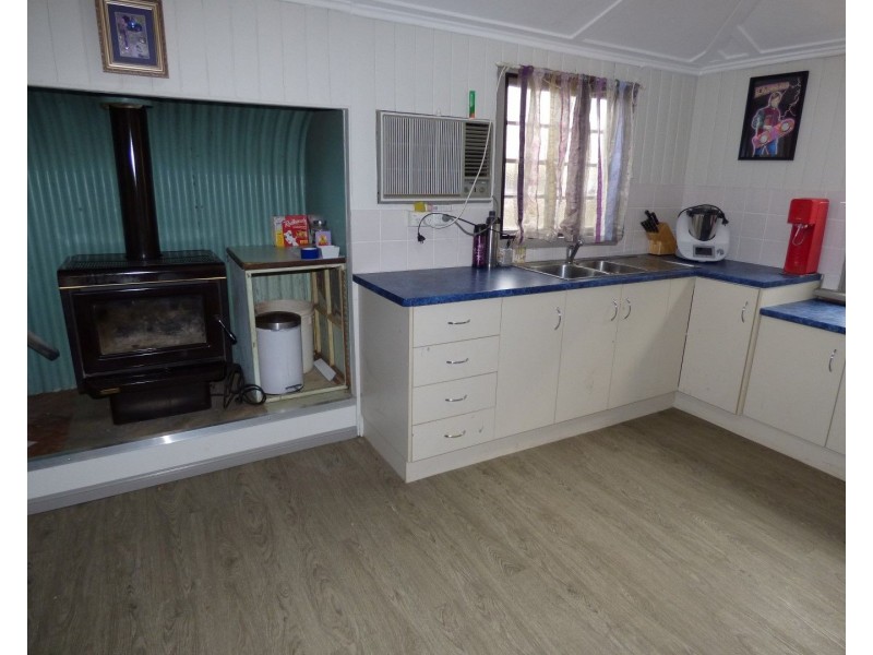 74 Alfred Street, St George QLD 4487