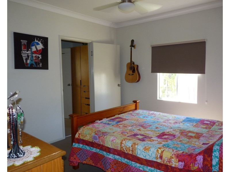 70 Scott Street, St George QLD 4487