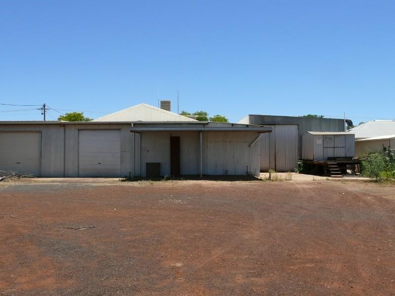 176 Victoria Street, St George QLD 4487