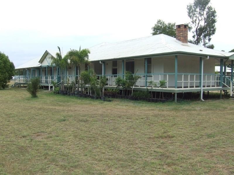 22-24 Boronia Avenue, St George QLD 4487