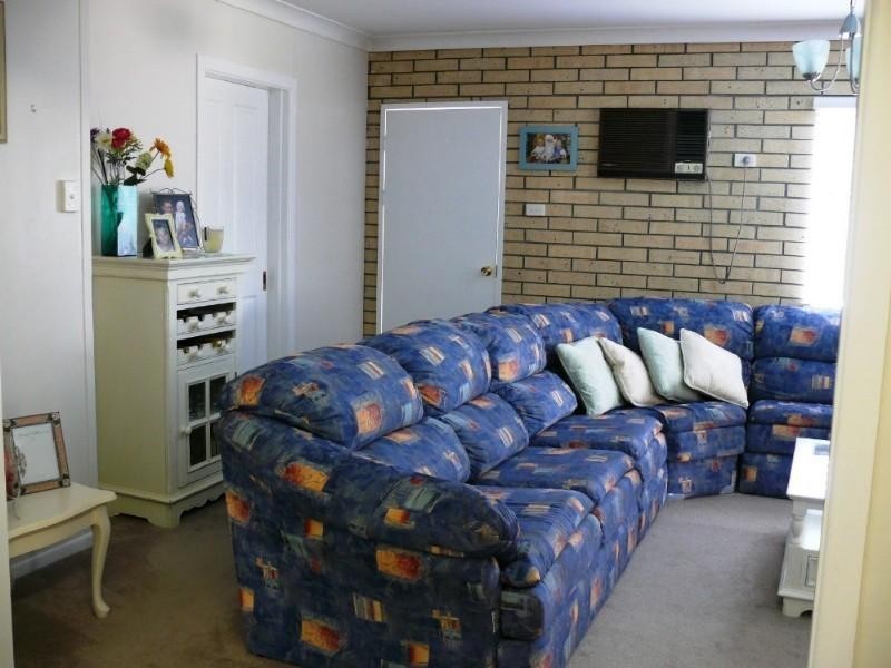 9 Elizabeth Street, St George QLD 4487