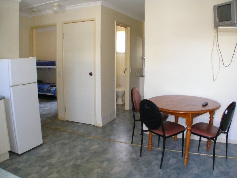 DIRRANBANDI PUB Railway Street, Dirranbandi QLD 4486