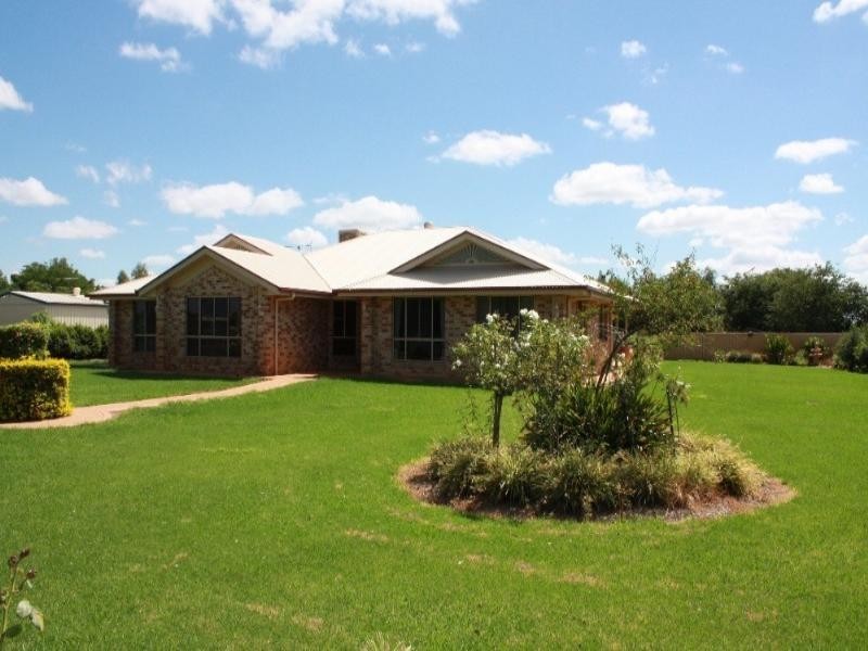 21-23 Turvey Court, St George QLD 4487