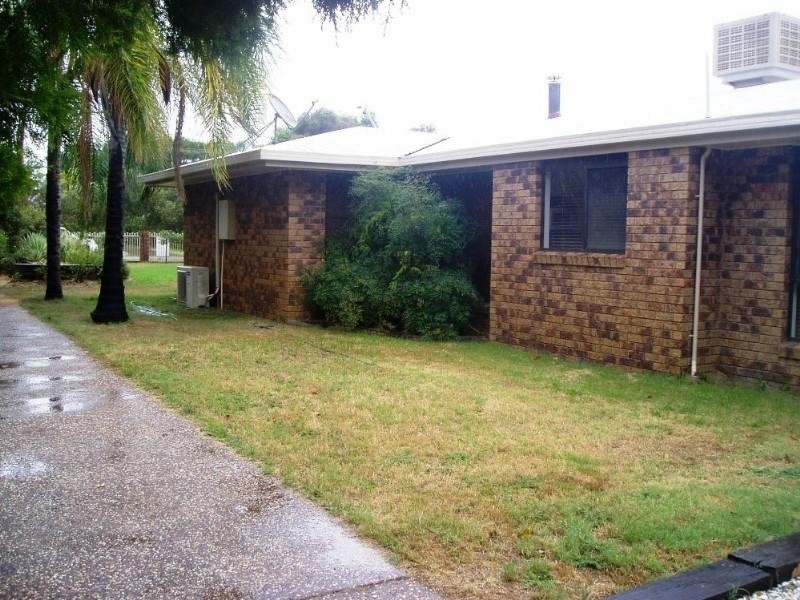 10 Philip Street, St George QLD 4487