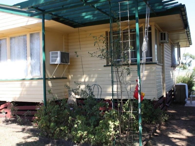 28 Marie Street, St George QLD 4487