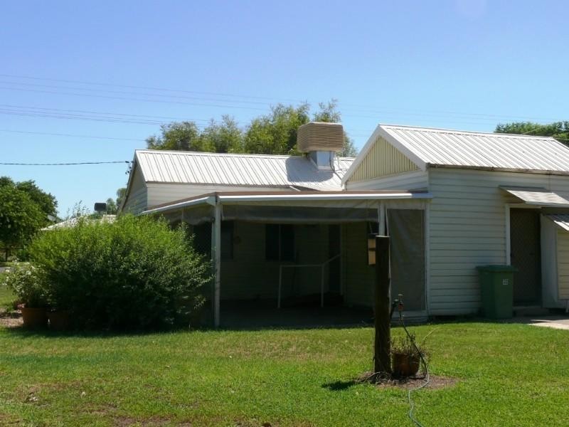 49 Barlee Street, St George QLD 4487