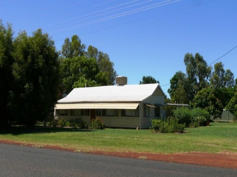 49 Barlee Street, St George QLD 4487