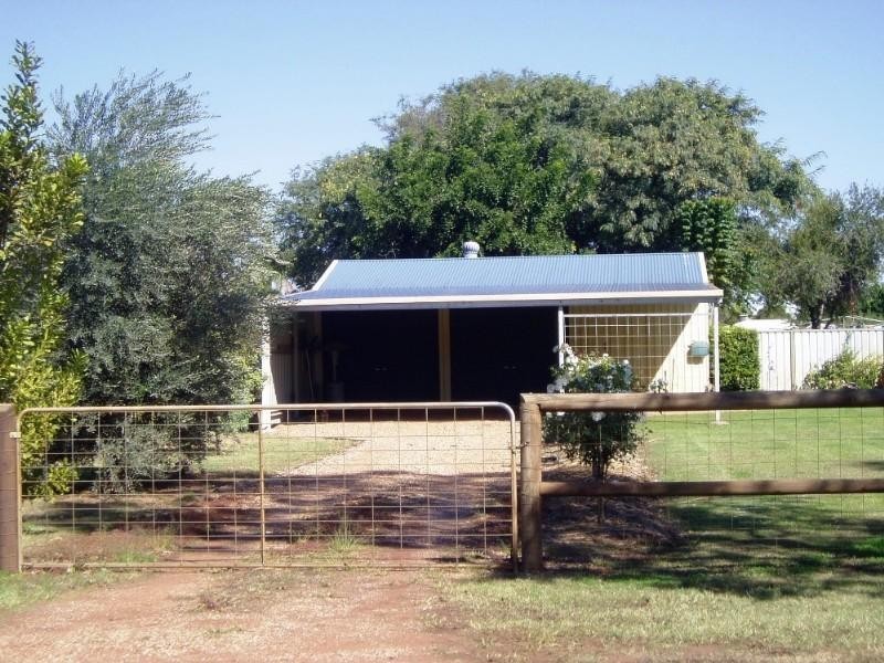 18-20 Marie Street, St George QLD 4487