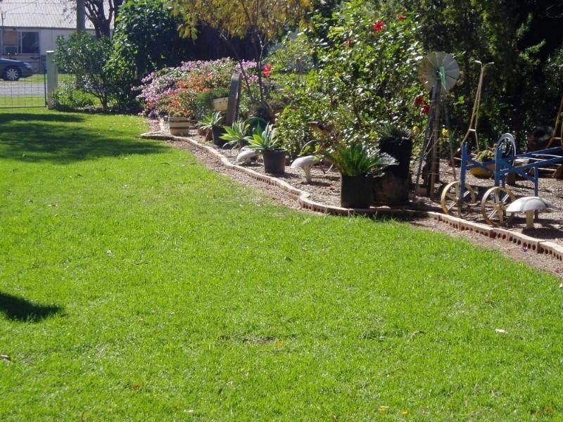 14 Mary Street, Bollon QLD 4488