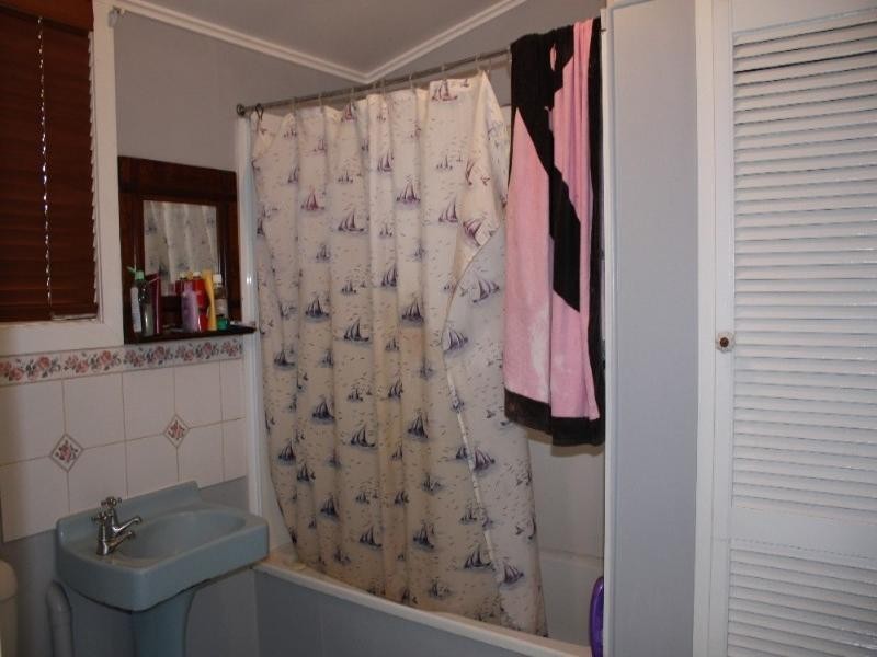 16 Murchinson Street, St George QLD 4487