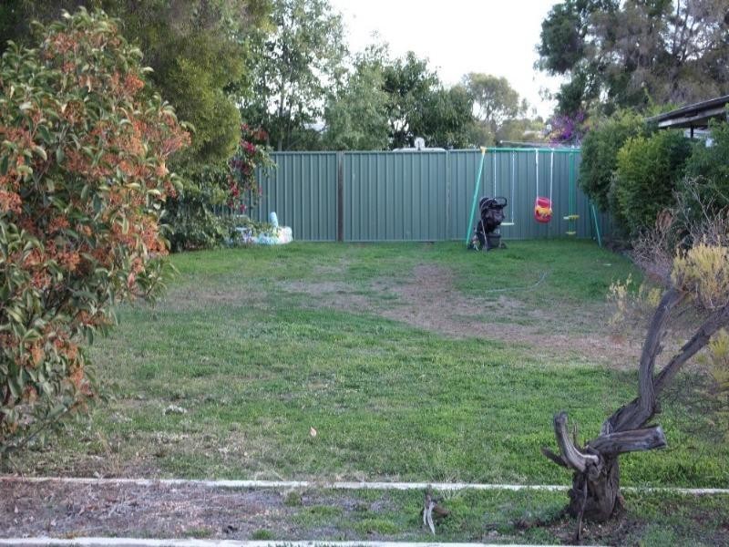 16 Murchinson Street, St George QLD 4487