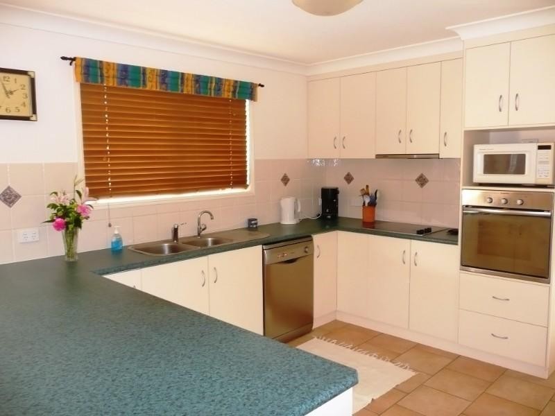 18 Kilroy Street, St George QLD 4487