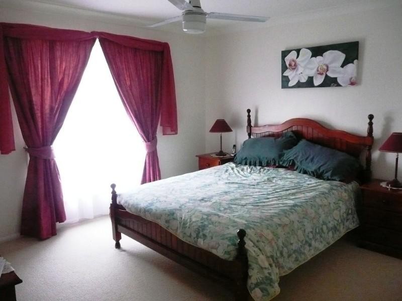 18 Kilroy Street, St George QLD 4487