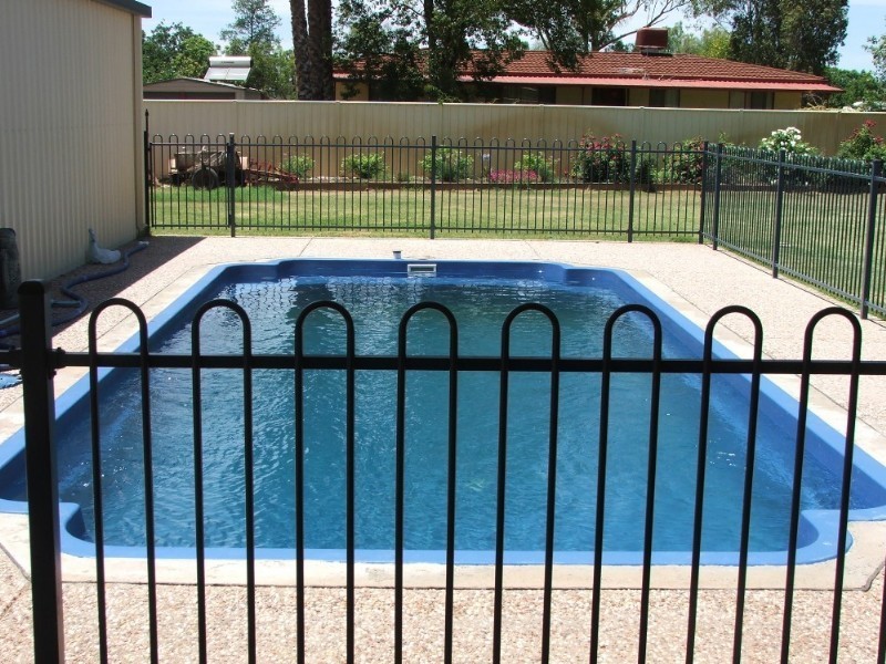 86-88 Alfred Street, St George QLD 4487