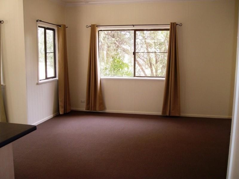 73 Grey Street, St George QLD 4487