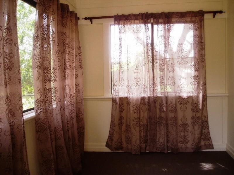 73 Grey Street, St George QLD 4487