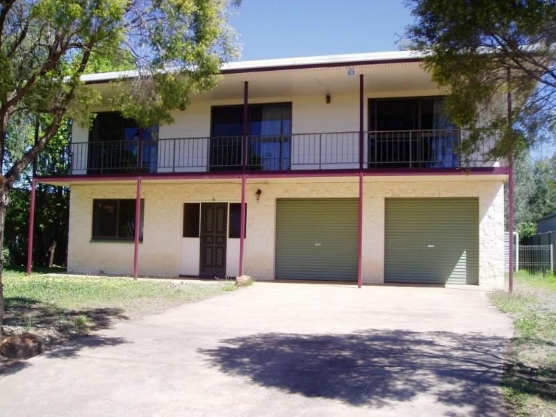 4 Isles Street, St George QLD 4487