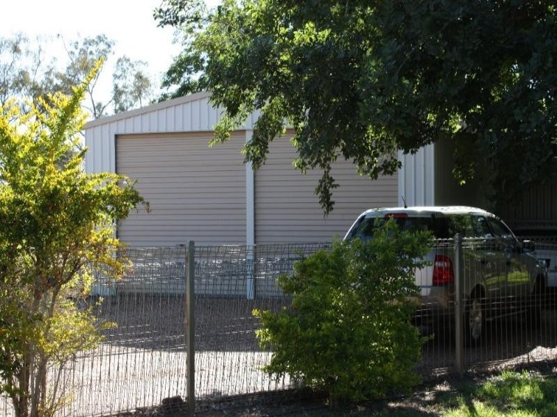 52-54 Albert Street, St George QLD 4487