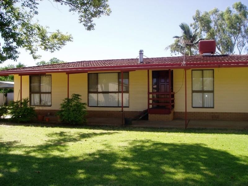84 Alfred Street, St George QLD 4487