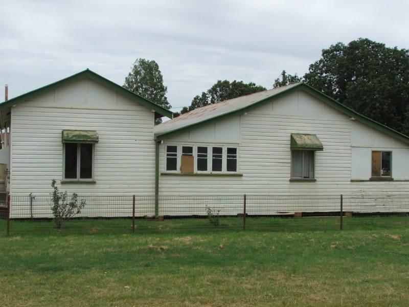 40 Barlee Street, St George QLD 4487