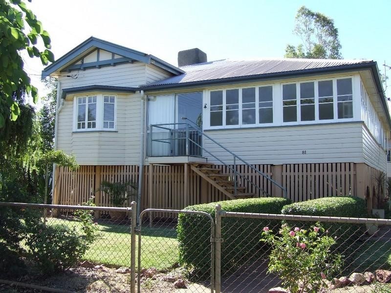 81 Victoria Street, St George QLD 4487