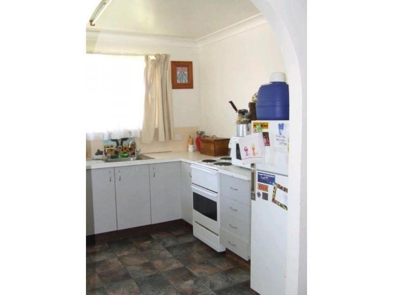 14 Elizabeth Street, St George QLD 4487