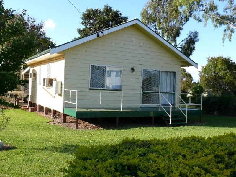 21 Alfred Street, St George QLD 4487