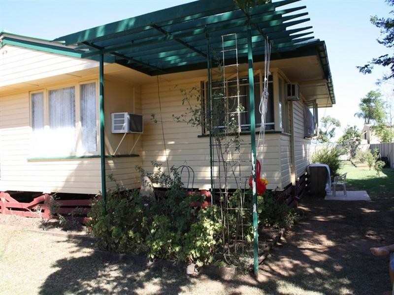 28 Marie Street, St George QLD 4487