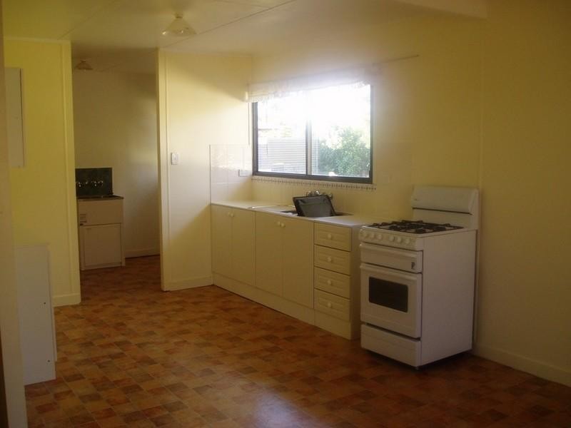 18 Philip Street, St George QLD 4487