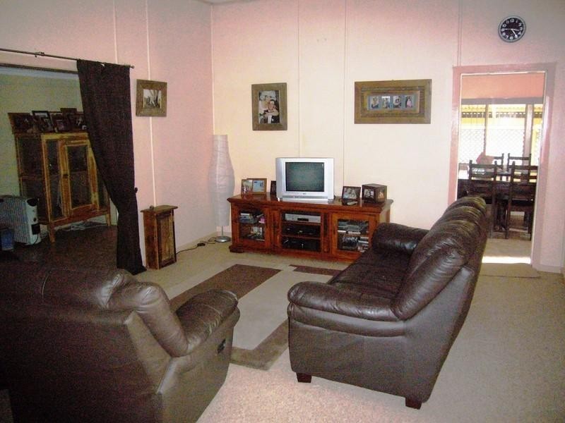 26 Church Street, St George QLD 4487