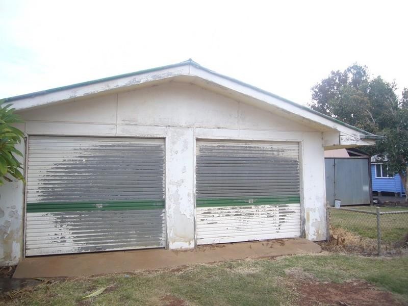 2/14 Hutt Street, St George QLD 4487