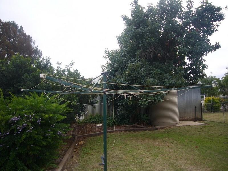 2/14 Hutt Street, St George QLD 4487