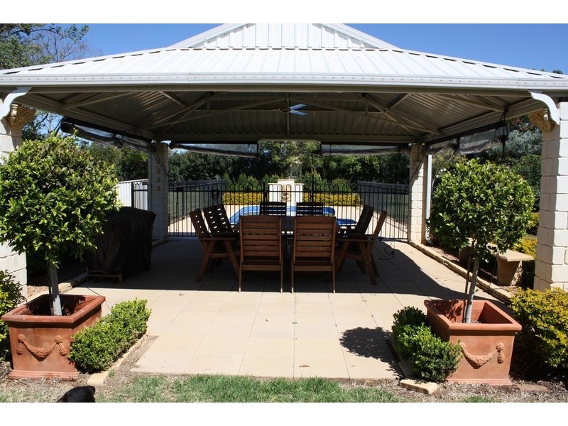 22-24 Turvey Court, St George QLD 4487