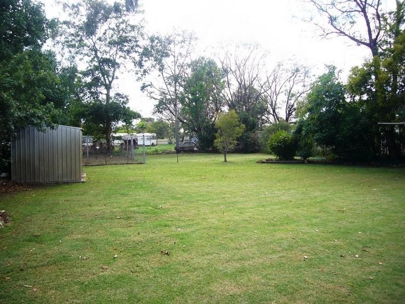 35 Kenny Lane, St George QLD 4487