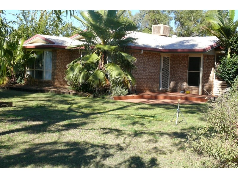 64 Barlee Street, St George QLD 4487