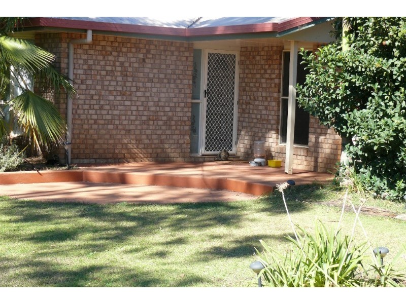 64 Barlee Street, St George QLD 4487