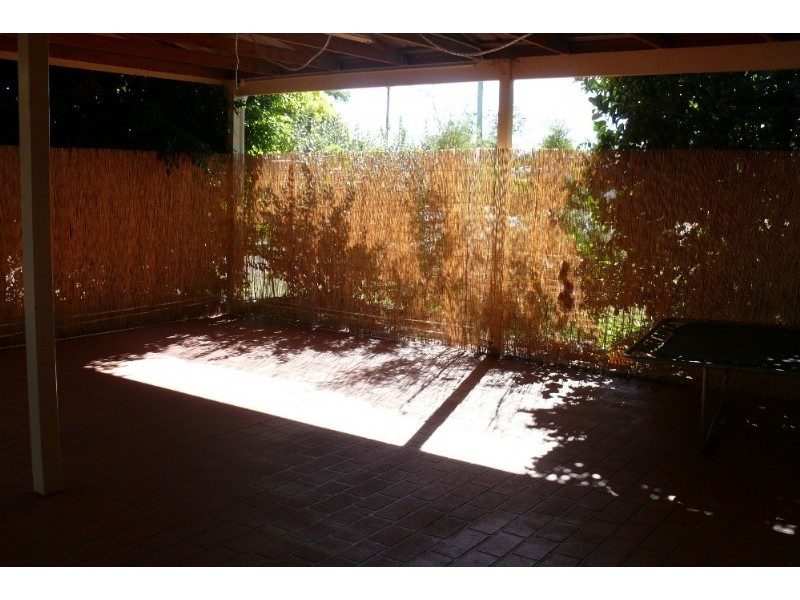 64 Barlee Street, St George QLD 4487