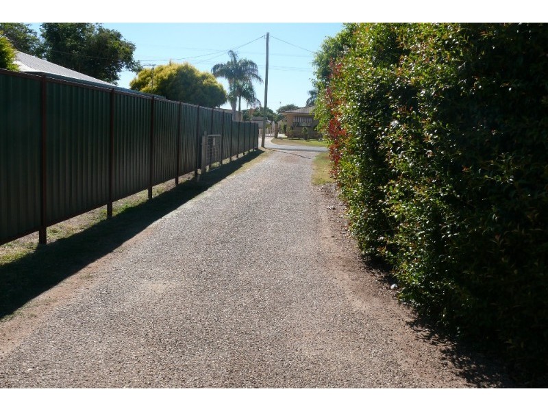 64 Barlee Street, St George QLD 4487