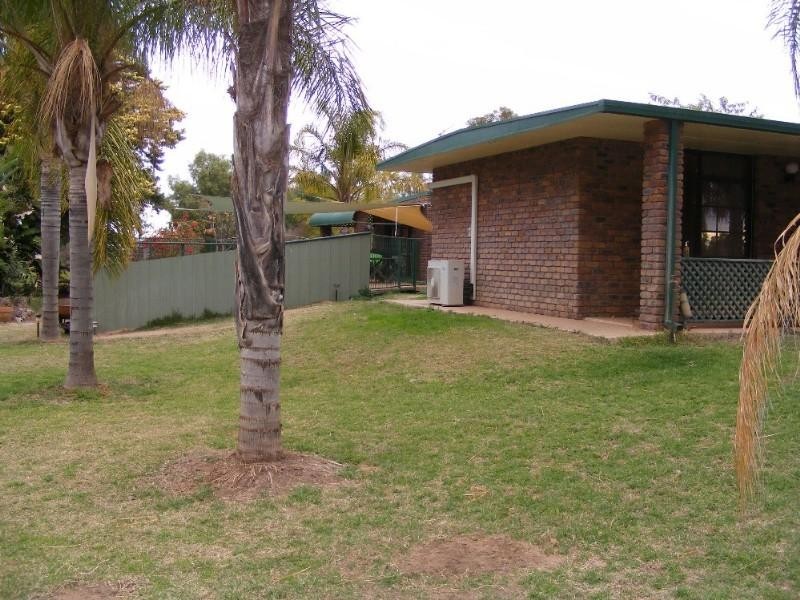 32 Bowen Street, St George QLD 4487