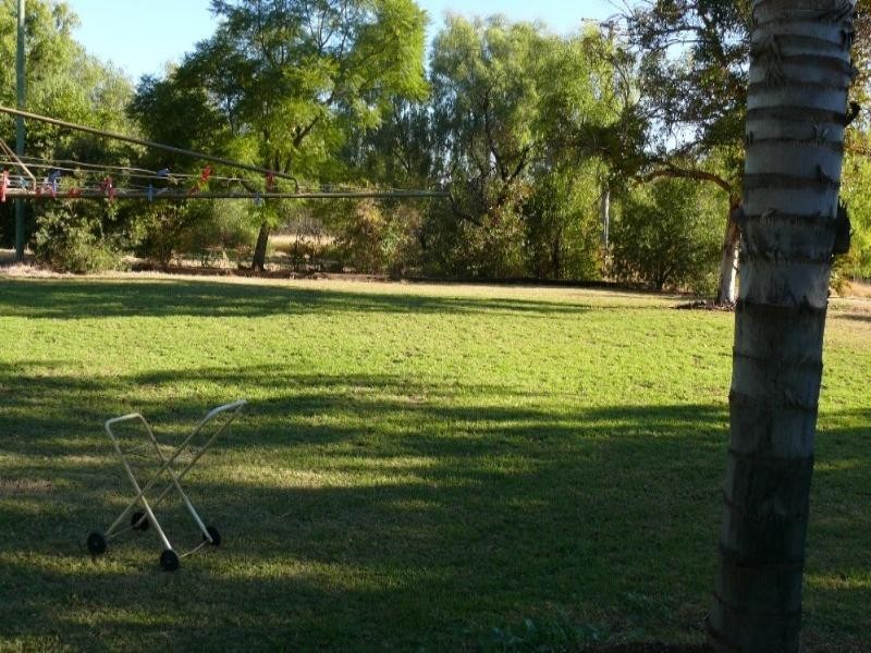 32 Bowen Street, St George QLD 4487