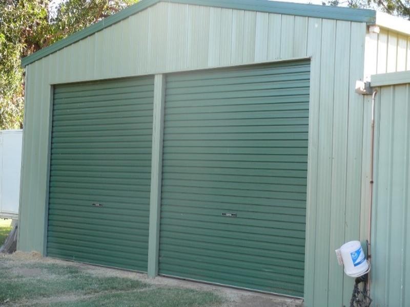 32 Bowen Street, St George QLD 4487