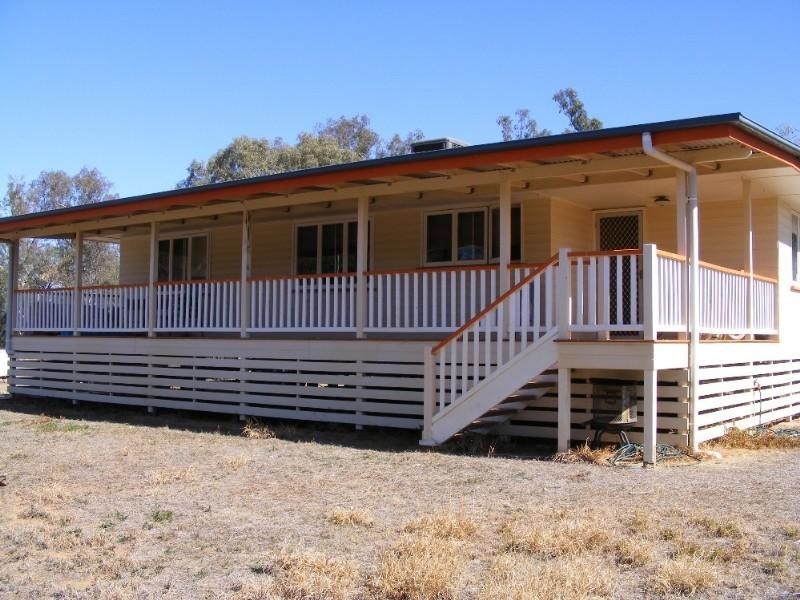 47-49 Albert Street, St George QLD 4487