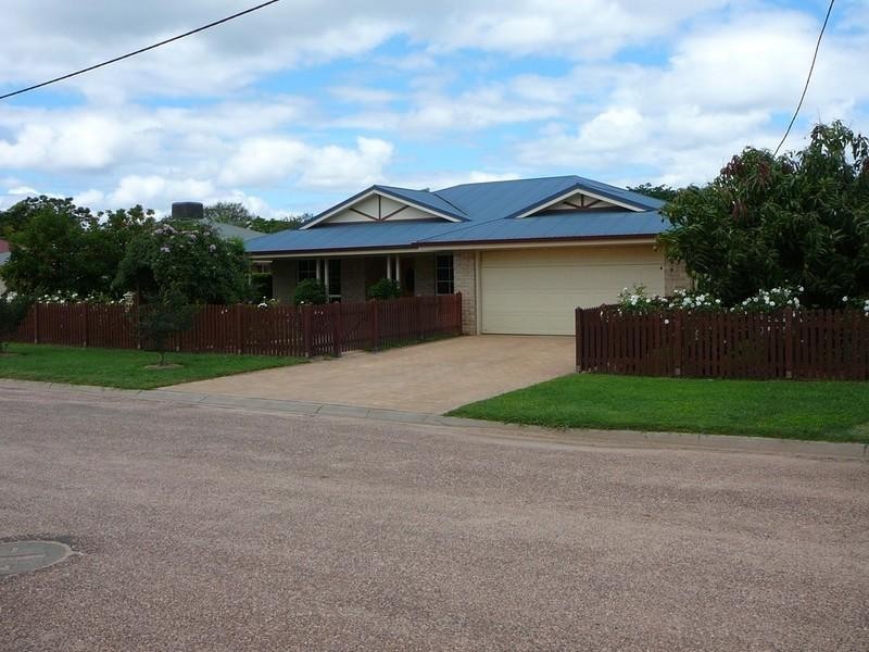10 Aldridge Street, St George QLD 4487