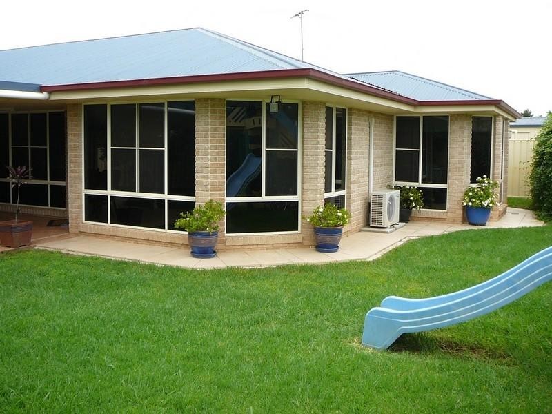 10 Aldridge Street, St George QLD 4487