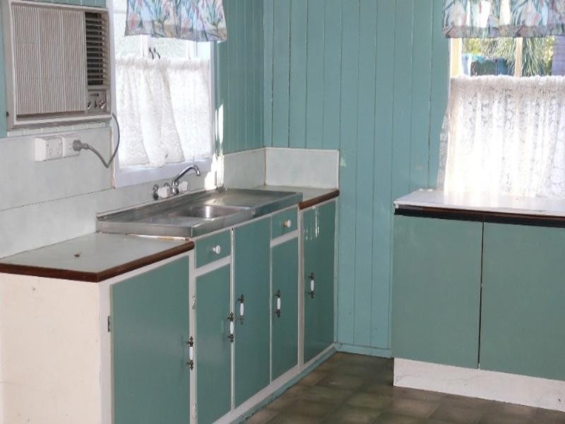 74 Alfred Street, St George QLD 4487