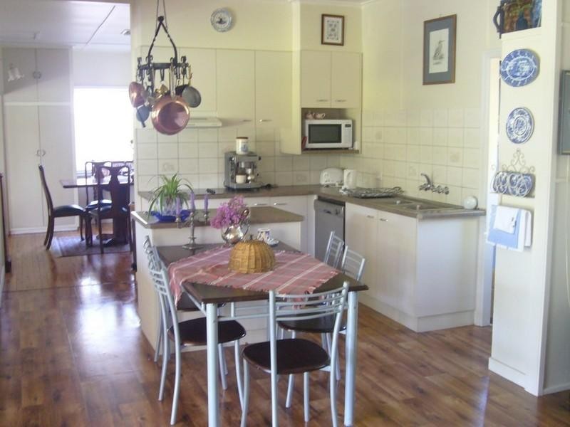 10 Church Street, St George QLD 4487