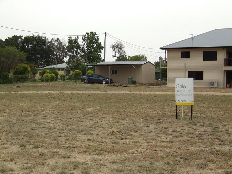 6 Hutt Street, St George QLD 4487