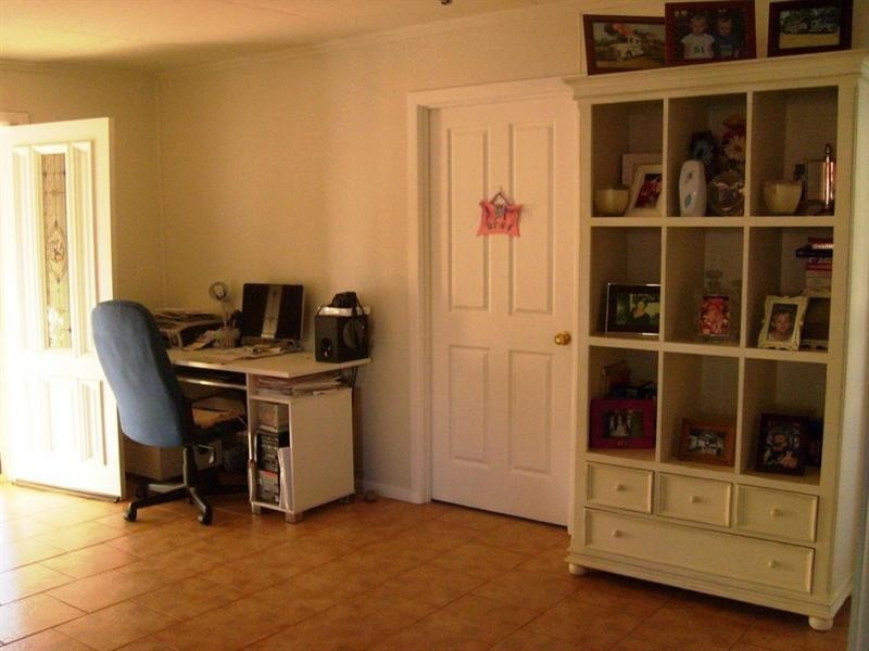 9 Elizabeth Street, St George QLD 4487